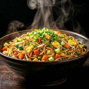 Stegte nudler med æg